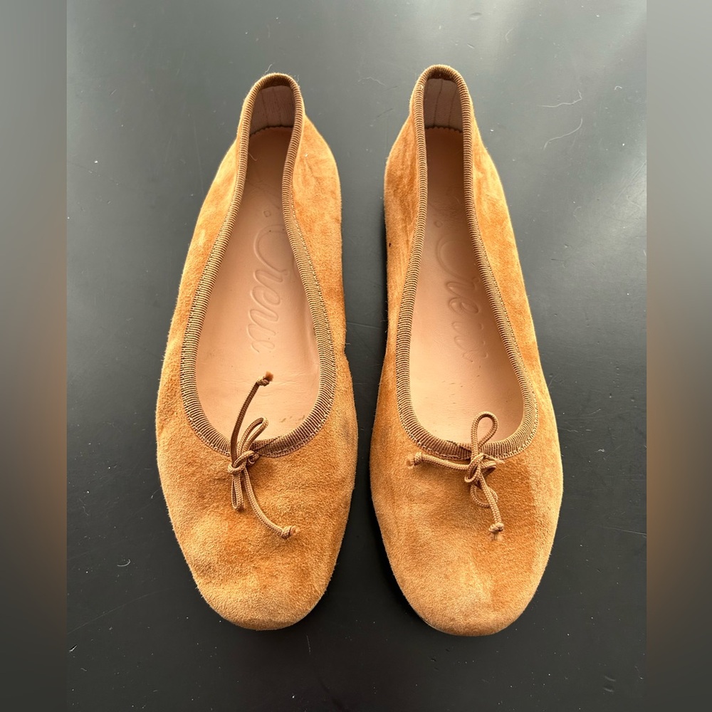 Like new- J. Crew Zoe Ballet Flats - tan brown suede size 7